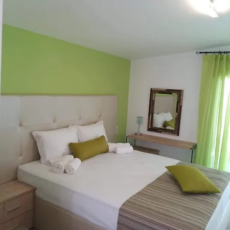 Apartamento Sunrray Néa Péramos